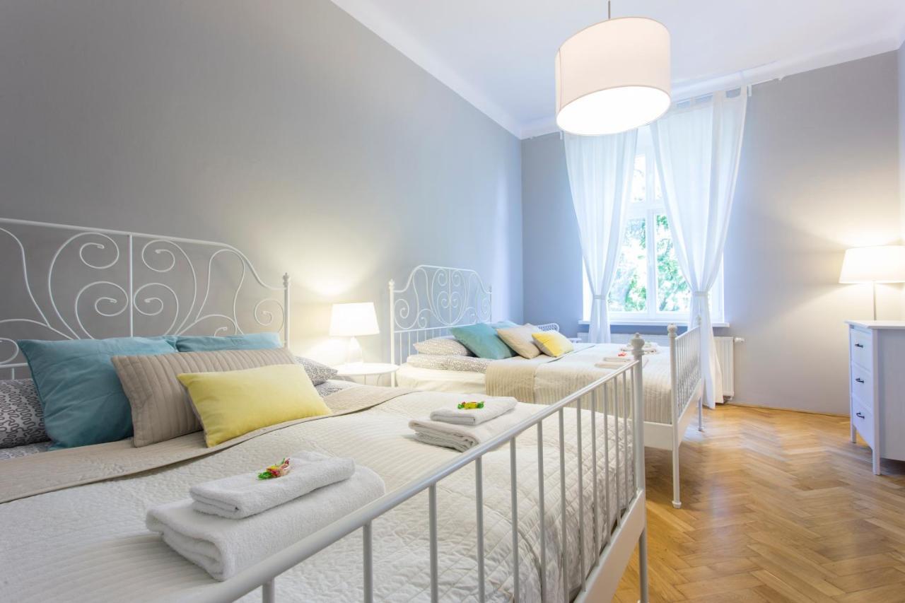 Tyzenhauz Grand Apartaments Krasków Exterior foto