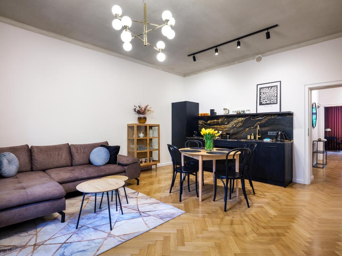 Tyzenhauz Grand Apartaments Krasków Exterior foto