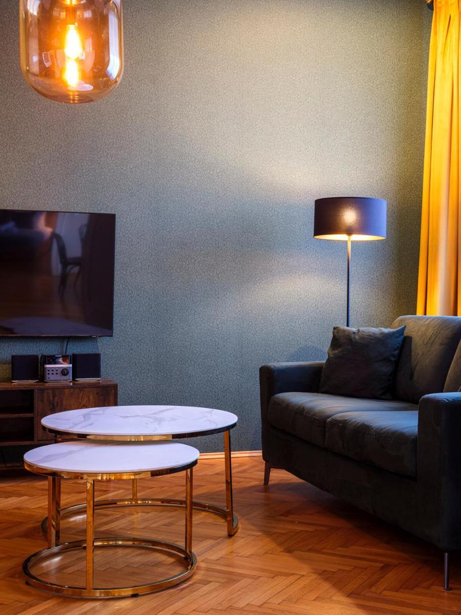 Tyzenhauz Grand Apartaments Krasków Cameră foto